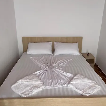 Sea View Apartments Vlore Exterior photo