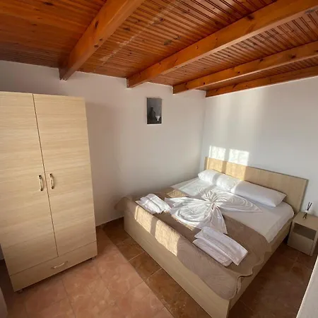 Sea View Apartments Vlore Exterior photo